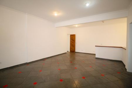 Casa à venda com 110m², 2 quartos e 1 vagaSuíte