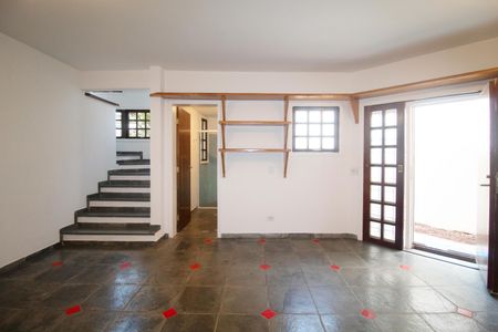 Casa à venda com 110m², 2 quartos e 1 vagaSala