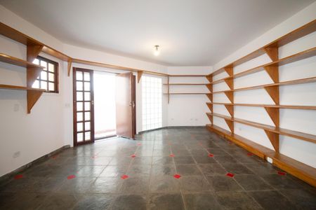 Casa à venda com 110m², 2 quartos e 1 vagaSala