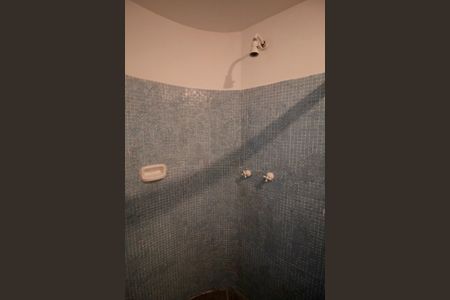 Casa à venda com 110m², 2 quartos e 1 vagaBanheiro