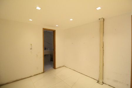 Casa de condomínio à venda com 201m², 5 quartos e 1 vagaSuíte 1