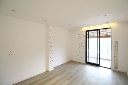 Casa de condomínio à venda com 201m², 5 quartos e 1 vagaSuíte 2