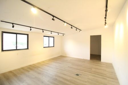 Casa de condomínio à venda com 201m², 5 quartos e 1 vagaSuíte 4