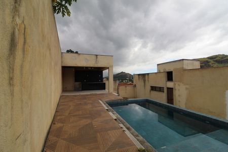 Casa de condomínio à venda com 201m², 5 quartos e 1 vagaPiscina e churrasqueira 