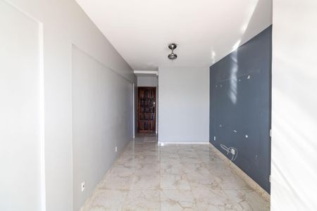 Apartamento para alugar com 65m², 2 quartos e 1 vaga Apartamento para alugar com 65m², 2 quartos e 1 vagaSala