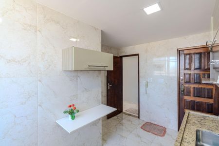 Apartamento para alugar com 65m², 2 quartos e 1 vaga Apartamento para alugar com 65m², 2 quartos e 1 vagaCozinha