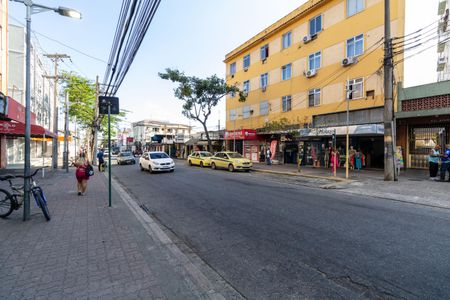 Apartamento para alugar com 65m², 2 quartos e 1 vaga Apartamento para alugar com 65m², 2 quartos e 1 vagaVista da Rua