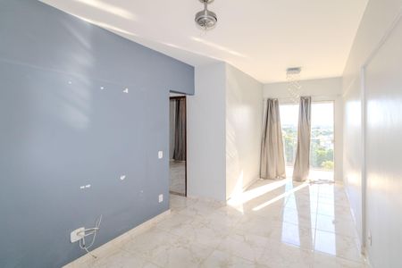 Apartamento para alugar com 65m², 2 quartos e 1 vaga Apartamento para alugar com 65m², 2 quartos e 1 vagaSala