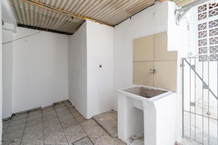 Casa para alugar com 27m², 1 quarto e sem vagaÁrea de Serviço