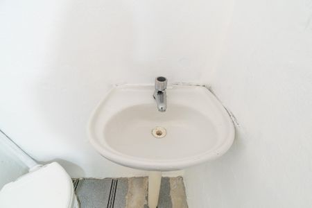Casa para alugar com 27m², 1 quarto e sem vagaBanheiro