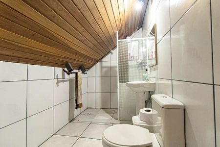 Casa para alugar com 200m², 2 quartos e 2 vagas Casa para alugar com 200m², 2 quartos e 2 vagasBanheiro Social 2