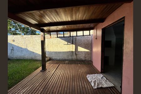 Casa à venda com 80m², 2 quartos e 1 vagaÁrea comum
