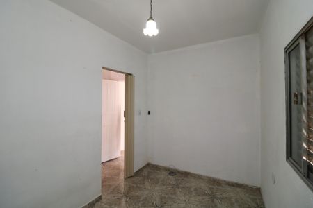 Casa à venda com 150m², 2 quartos e 1 vagaQuarto