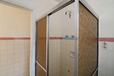 Casa à venda com 150m², 2 quartos e 1 vagaBanheiro