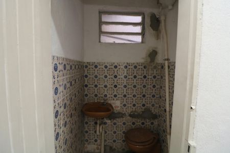 Casa à venda com 150m², 2 quartos e 1 vagaBanheiro de Serviço