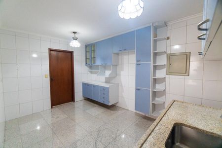 Apartamento à venda com 125m², 3 quartos e 3 vagasCozinha