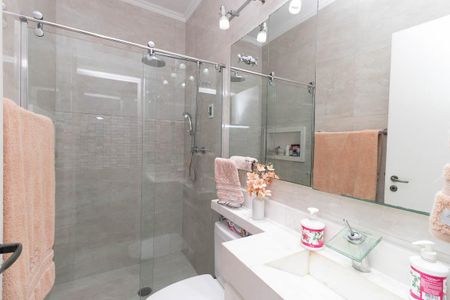 Casa à venda com 134m², 4 quartos e 3 vagasBanheiro Suíte