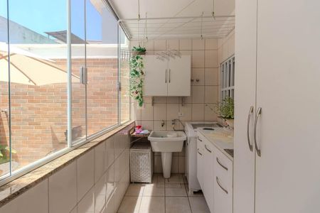 Casa à venda com 134m², 4 quartos e 3 vagasÁrea de Serviço