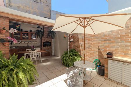 Casa à venda com 134m², 4 quartos e 3 vagasÁrea gourmet