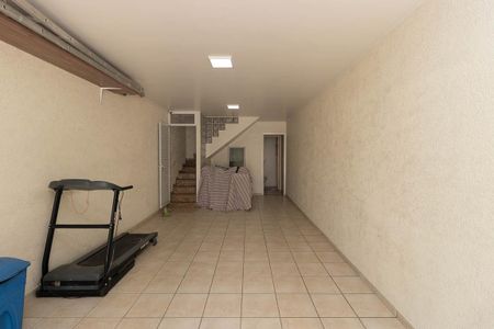 Casa à venda com 134m², 4 quartos e 3 vagasGaragem