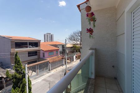 Casa à venda com 134m², 4 quartos e 3 vagasSacada Suíte