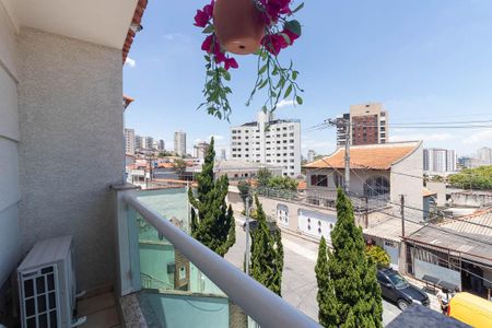 Casa à venda com 134m², 4 quartos e 3 vagasSacada Suíte