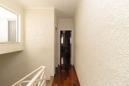 Casa à venda com 134m², 4 quartos e 3 vagasCorredor dos Quartos