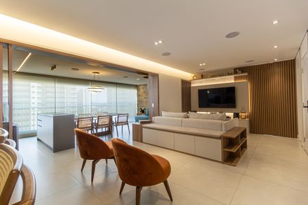 Apartamento para alugar com 136m², 3 quartos e 2 vagas Apartamento para alugar com 136m², 3 quartos e 2 vagasSala