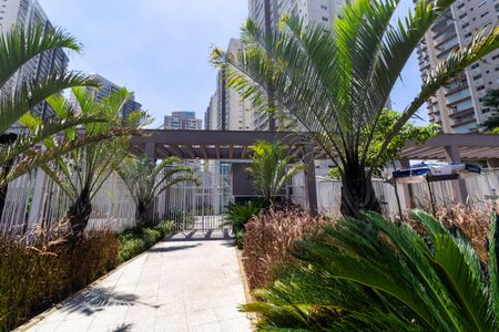 Apartamento para alugar com 136m², 3 quartos e 2 vagas Apartamento para alugar com 136m², 3 quartos e 2 vagasFachada e Portaria