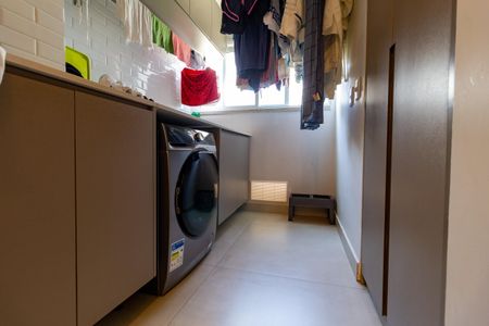 Apartamento para alugar com 136m², 3 quartos e 2 vagas Apartamento para alugar com 136m², 3 quartos e 2 vagasÁrea de Serviço