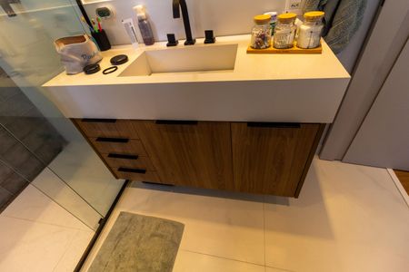 Apartamento para alugar com 136m², 3 quartos e 2 vagas Apartamento para alugar com 136m², 3 quartos e 2 vagasBanheiro da Suíte