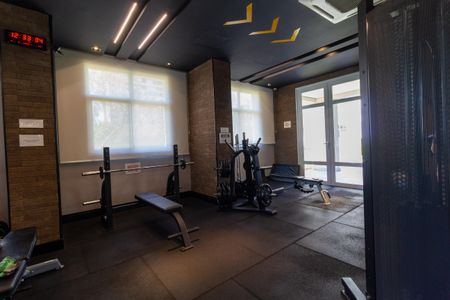 Apartamento para alugar com 136m², 3 quartos e 2 vagas Apartamento para alugar com 136m², 3 quartos e 2 vagasÁrea comum - Academia