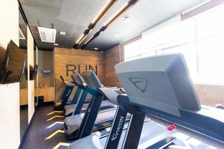 Apartamento para alugar com 136m², 3 quartos e 2 vagas Apartamento para alugar com 136m², 3 quartos e 2 vagasÁrea comum - Academia