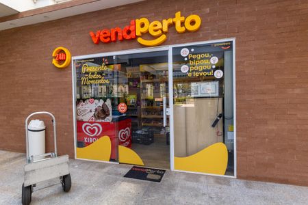 Apartamento para alugar com 136m², 3 quartos e 2 vagas Apartamento para alugar com 136m², 3 quartos e 2 vagasConveniência