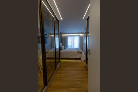 Apartamento para alugar com 136m², 3 quartos e 2 vagas Apartamento para alugar com 136m², 3 quartos e 2 vagasSuíte