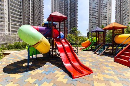 Apartamento para alugar com 136m², 3 quartos e 2 vagas Apartamento para alugar com 136m², 3 quartos e 2 vagasÁrea comum - Playground