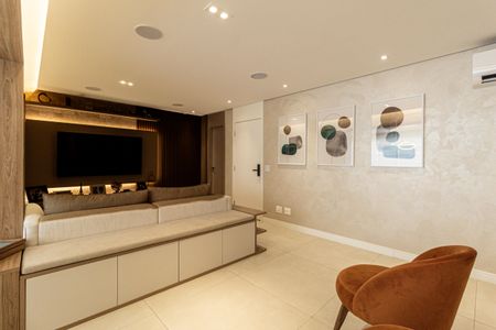 Apartamento para alugar com 136m², 3 quartos e 2 vagas Apartamento para alugar com 136m², 3 quartos e 2 vagasSala