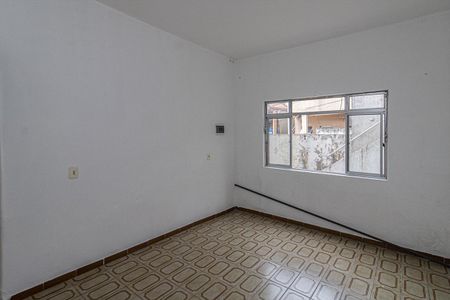 Casa para alugar com 42m², 1 quarto e sem vagaSala