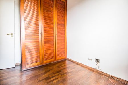 Apartamento para alugar com 85m², 3 quartos e 1 vagaQuarto 2