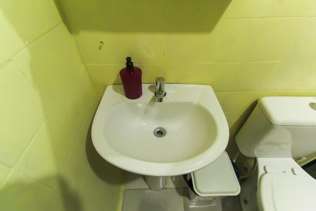 Apartamento à venda com 82m², 3 quartos e sem vagaBanheiro