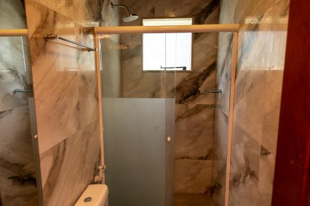 Casa de condomínio para alugar com 360m², 3 quartos e 4 vagasBanheiro social