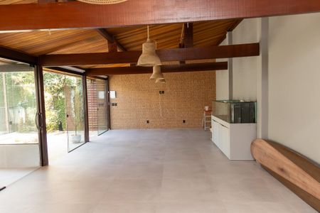 Casa de condomínio para alugar com 360m², 3 quartos e 4 vagasÁrea gourmet