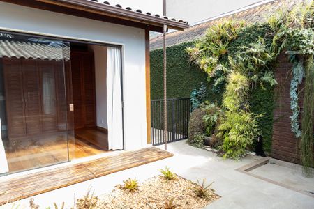 Casa de condomínio para alugar com 360m², 3 quartos e 4 vagasJardim