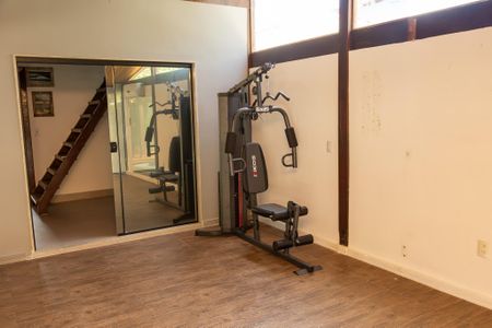 Casa de condomínio para alugar com 360m², 3 quartos e 4 vagasAcademia