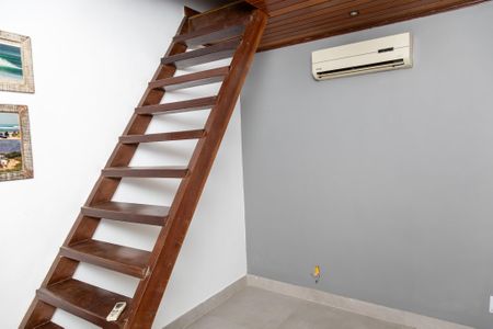 Casa de condomínio para alugar com 360m², 3 quartos e 4 vagasQuarto 3