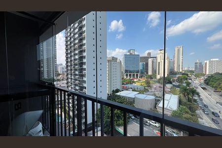 Studio para alugar com 25m², 1 quarto e sem vaga Studio para alugar com 25m², 1 quarto e sem vagaSacada