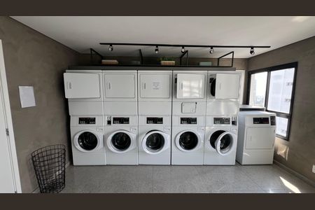 Studio para alugar com 25m², 1 quarto e sem vaga Studio para alugar com 25m², 1 quarto e sem vagaLavanderia