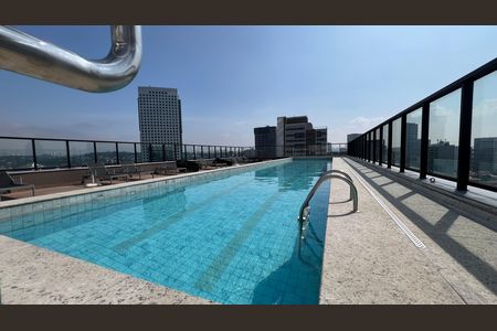 Studio para alugar com 25m², 1 quarto e sem vaga Studio para alugar com 25m², 1 quarto e sem vagaPiscina