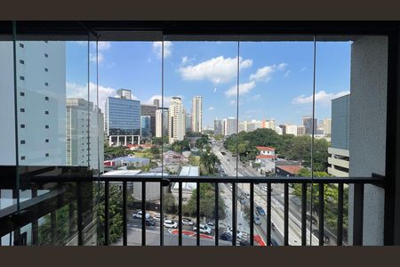 Studio para alugar com 25m², 1 quarto e sem vaga Studio para alugar com 25m², 1 quarto e sem vagaSacada