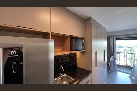 Studio para alugar com 25m², 1 quarto e sem vaga Studio para alugar com 25m², 1 quarto e sem vagaCozinha
